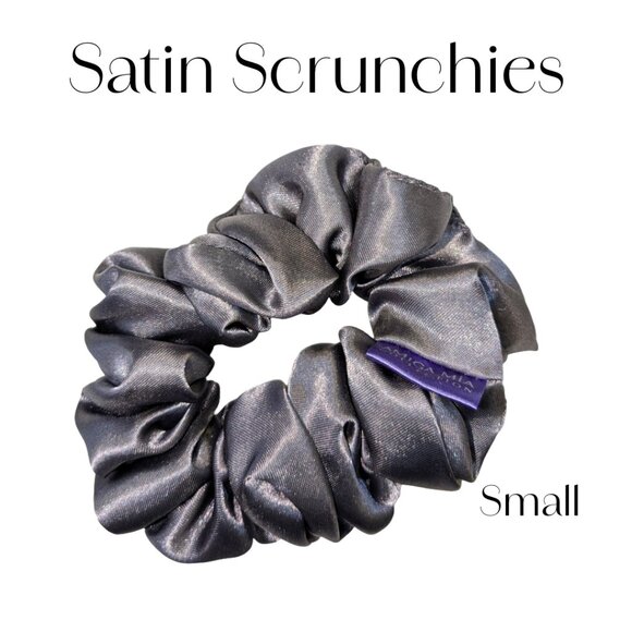 Amiga Mia small grey satin scrunchie hand crafted - Picture 4 of 5